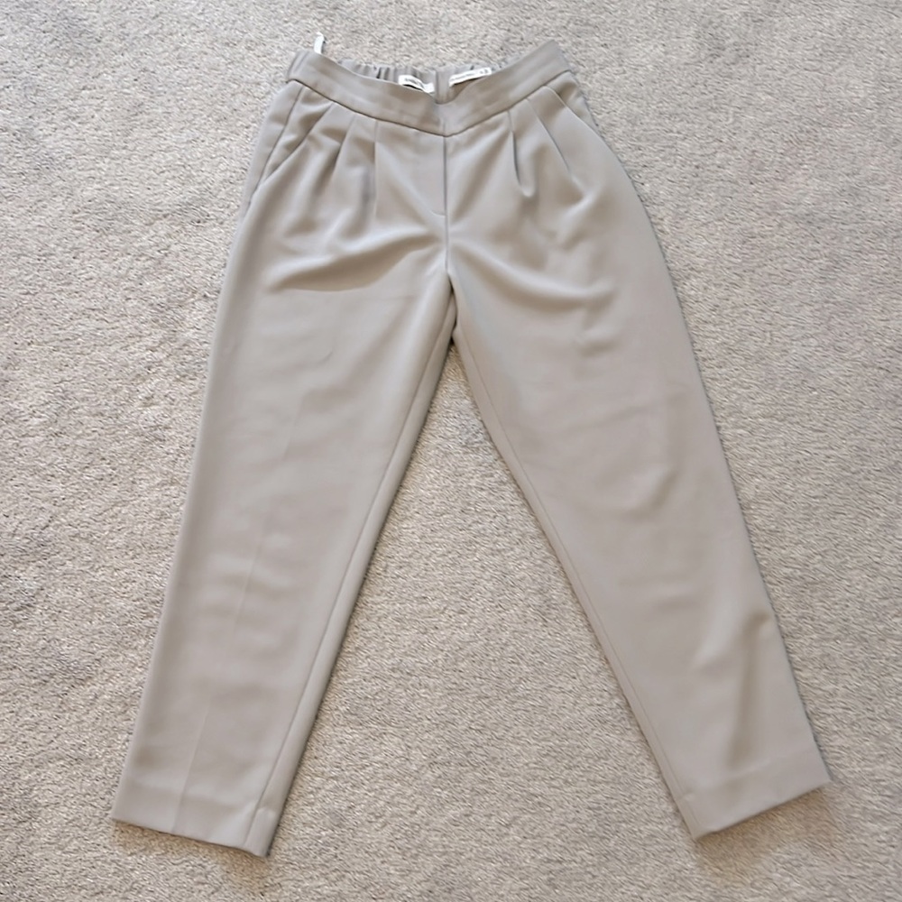 Aritzia Babaton Grey Trousers
